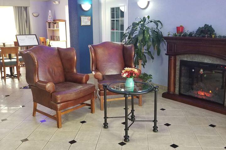Lobby sitting area