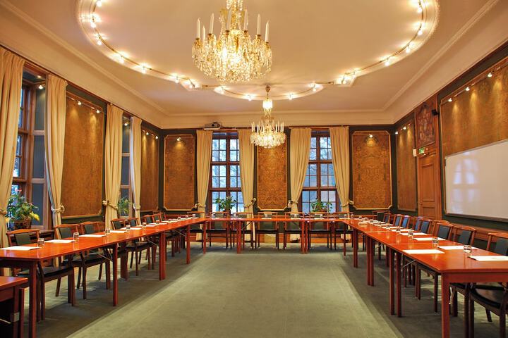 Meeting 44 of 56