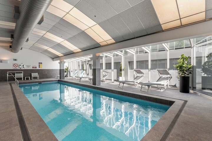 Pool 61 of 69