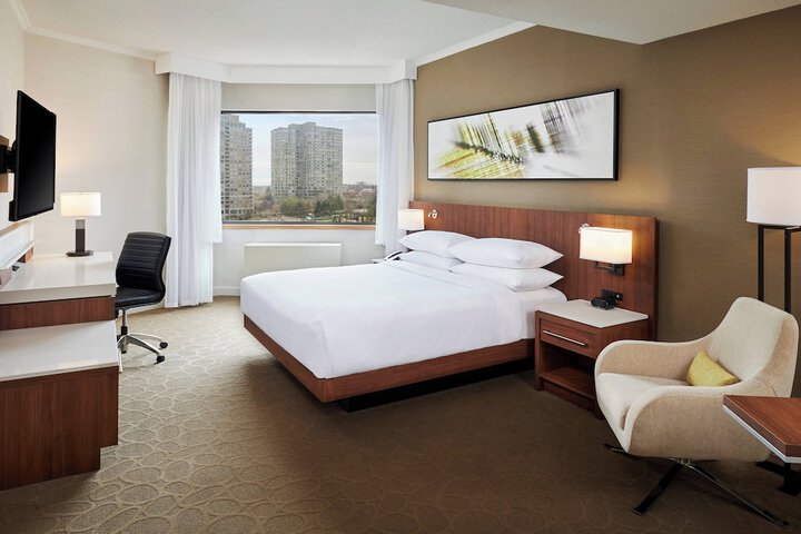 Room 12 of 60