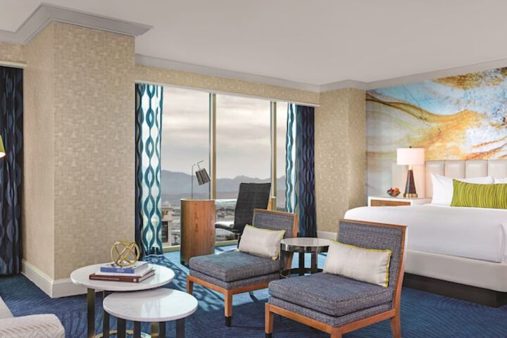 Room 19 of 70