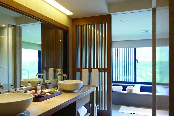 Room 41 of 82