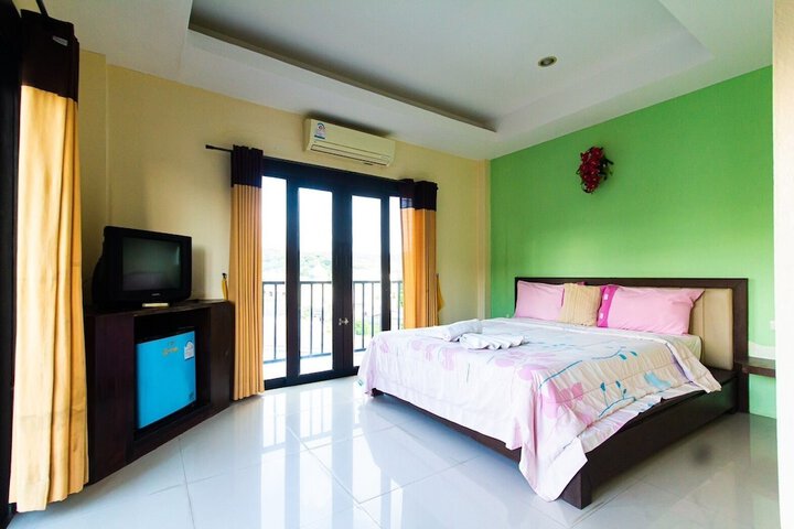 Room 14 of 43