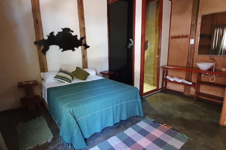 Room 4 of 35