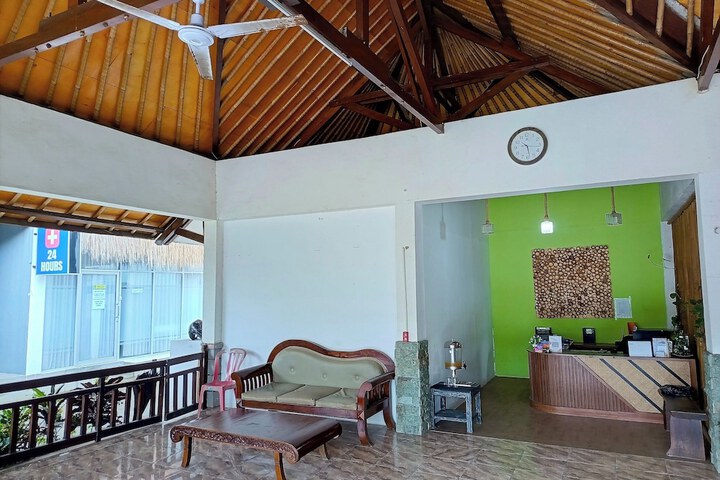 Lobby Entry