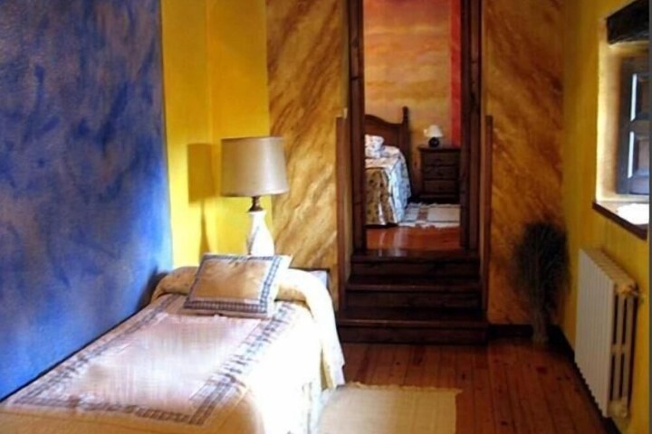 Room 21 of 65
