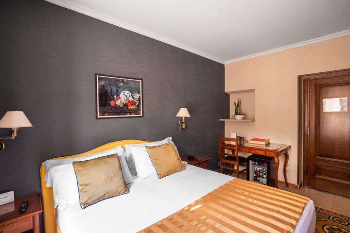 Room 34 of 78