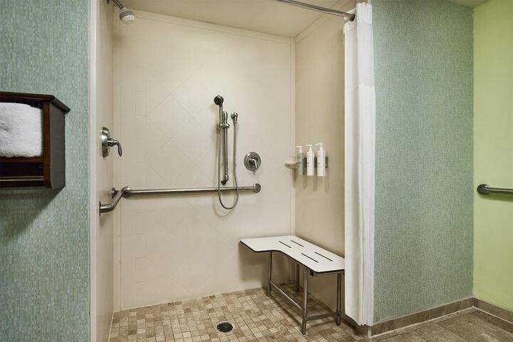Room 22 of 41