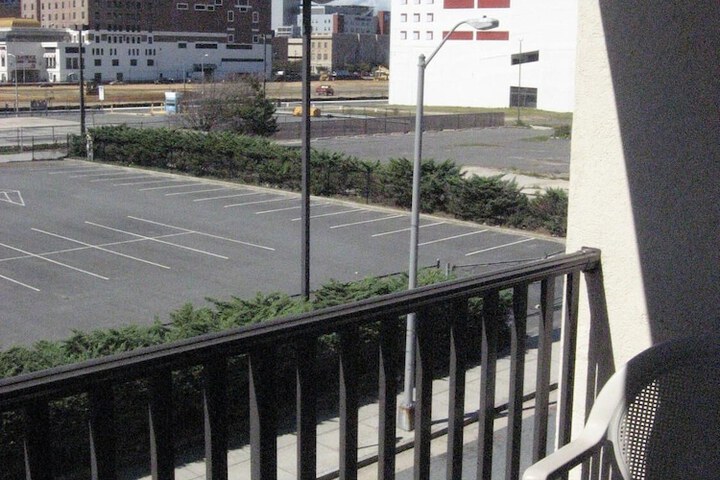 Terrace/Patio 22 of 28