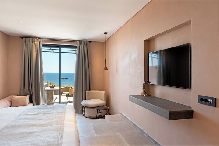 Room 14 of 71