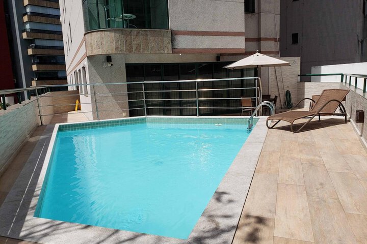 Pool 65 of 77