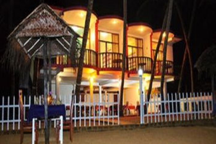 Vista Rooms Induruwa Beach