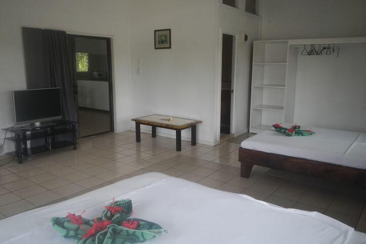 Room 38 of 128