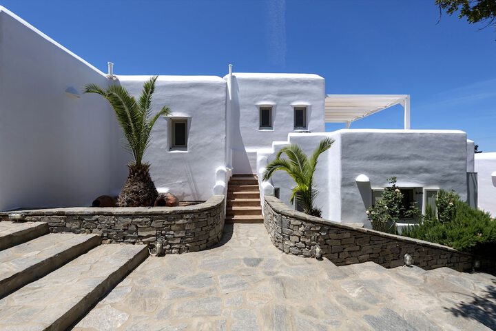 Room 30 of 115
