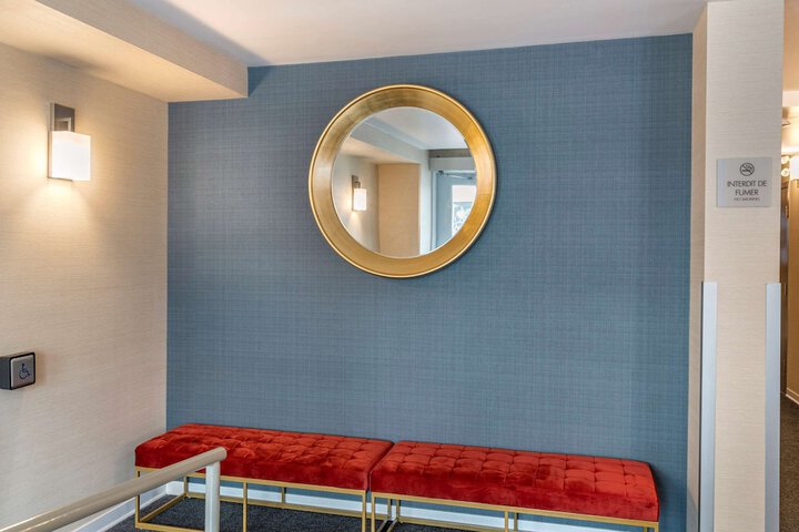 Hotel Interior 4 of 24