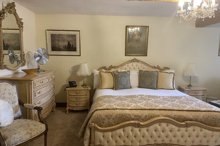 Room 25 of 67