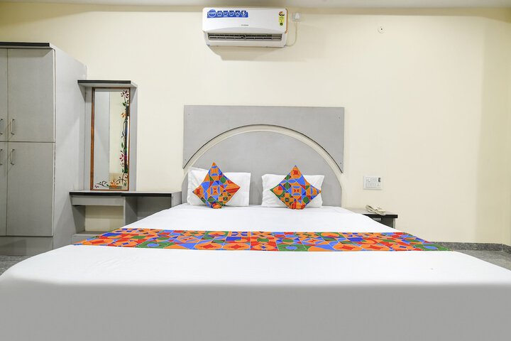 Room 16 of 29