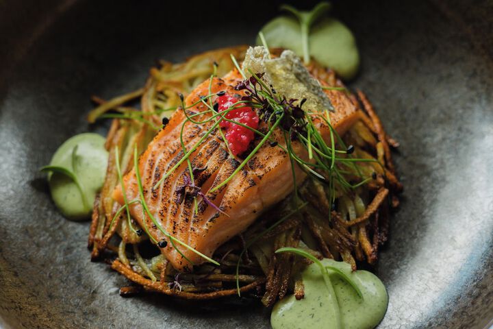 Dining 70 of 103