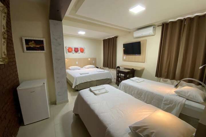 Room 21 of 40