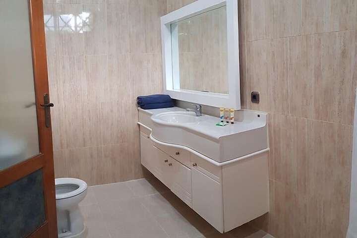 Room 29 of 51