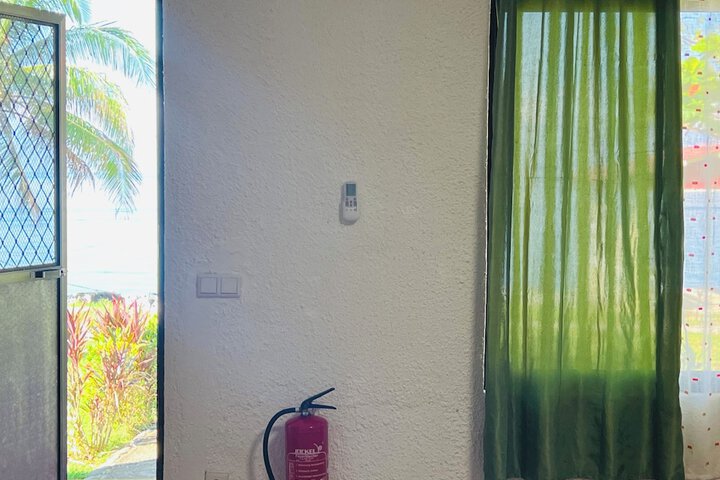 Room 14 of 52
