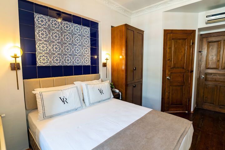 Room 27 of 56