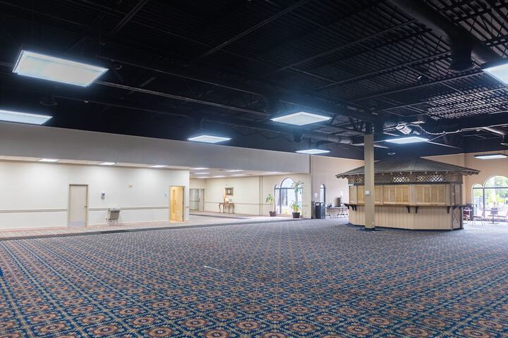 Banquet hall