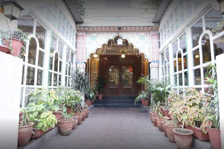 Hotel 18 of 19