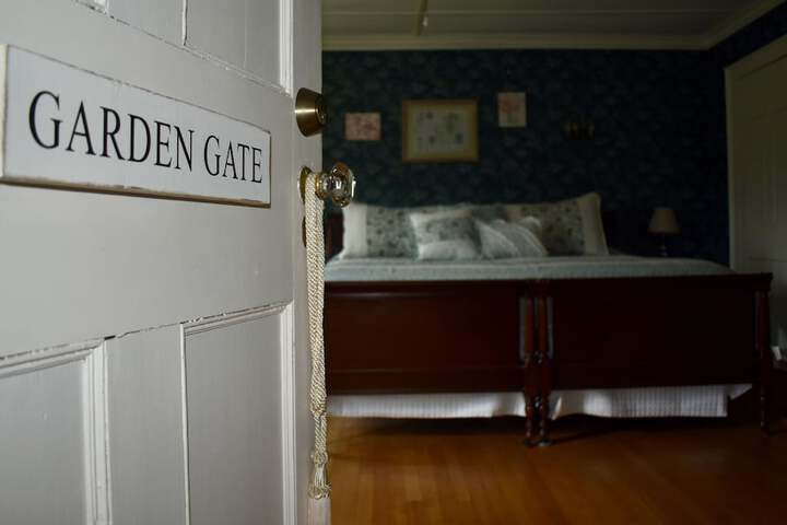 Room 9 of 64
