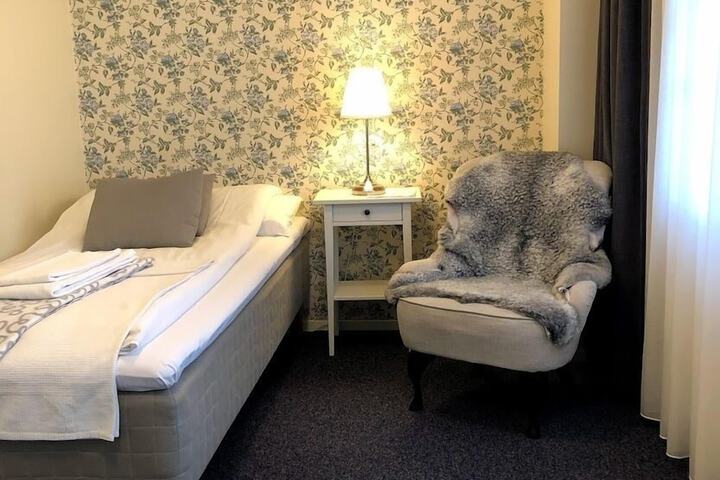 Room 14 of 89