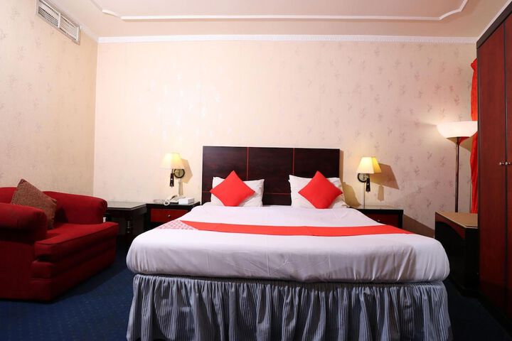 Room 16 of 31