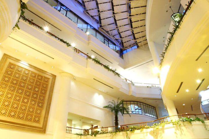 Guest Lobby