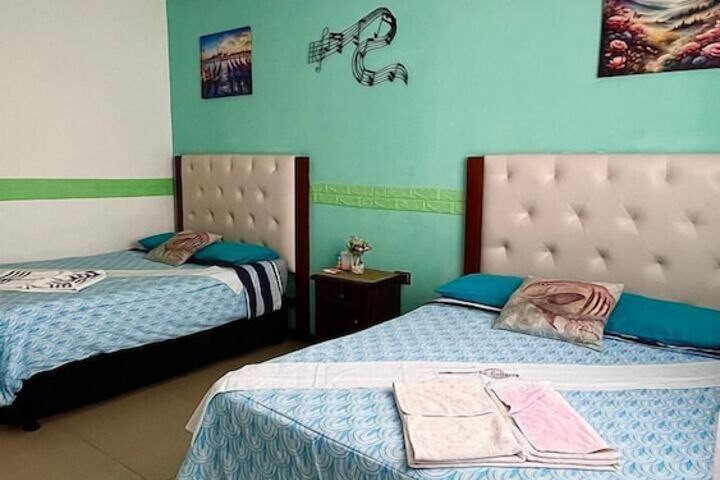 Room 10 of 45