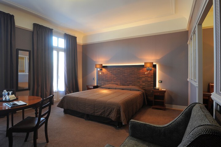 Room 20 of 79