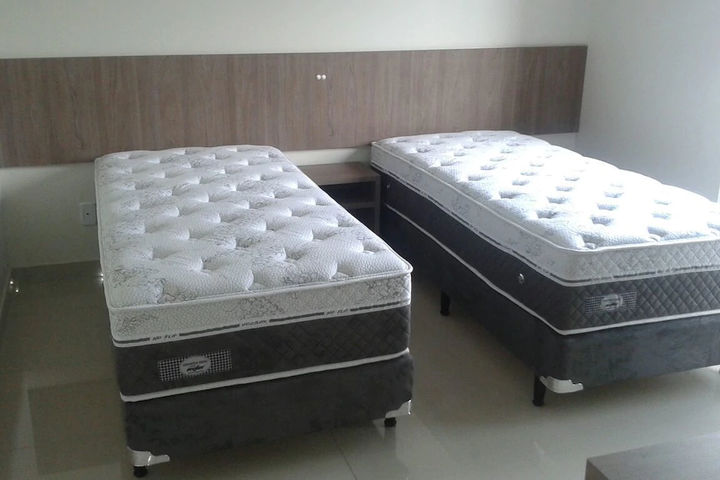 Room 7 of 10