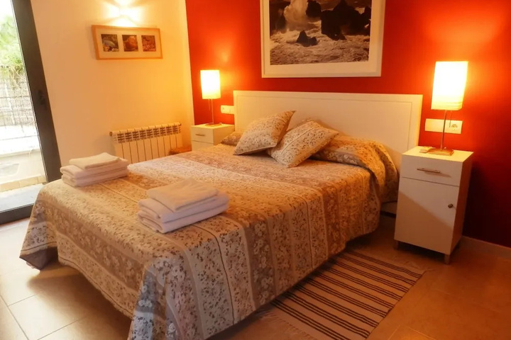 Room 3 of 18