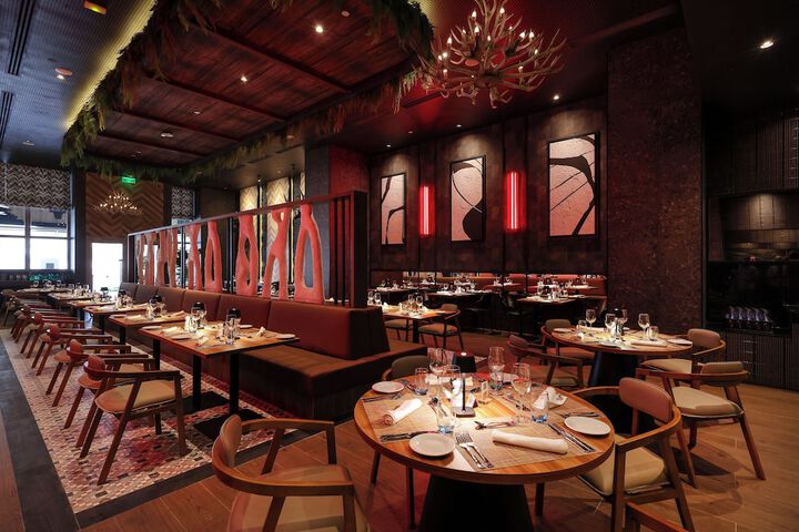 Dining 154 of 223