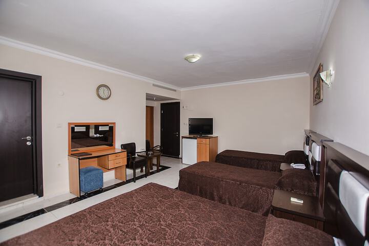 Room 9 of 64