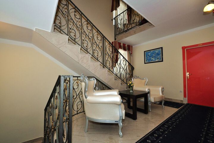 Hotel Interior 74 of 115