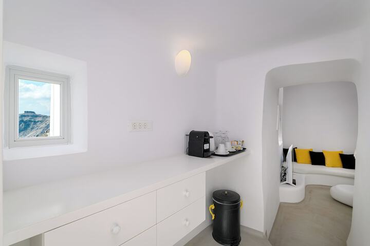 Room 16 of 92