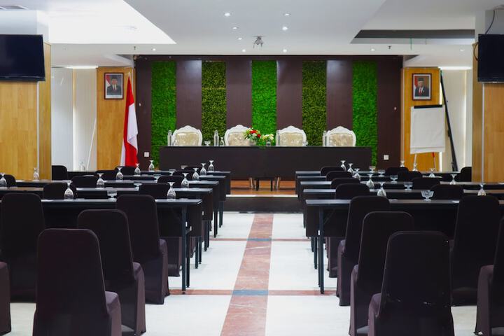 Meeting 27 of 32