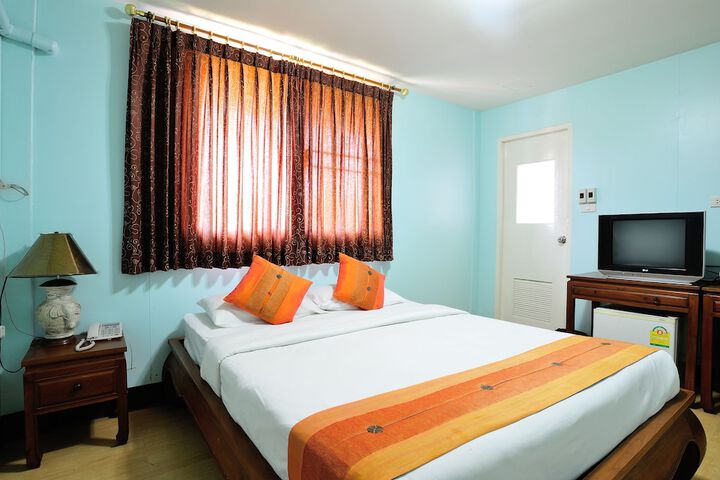 Room 16 of 55