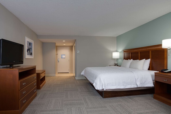 Room 15 of 37