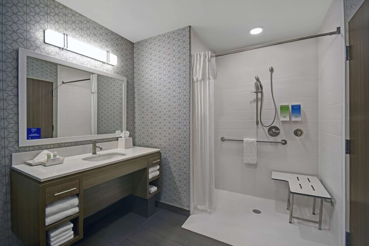Bathroom shower