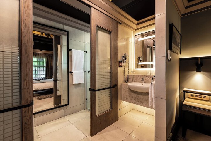 Bath Interior