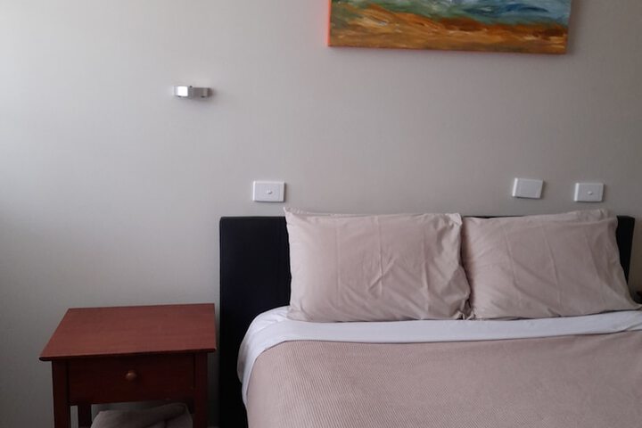 Room 12 of 86