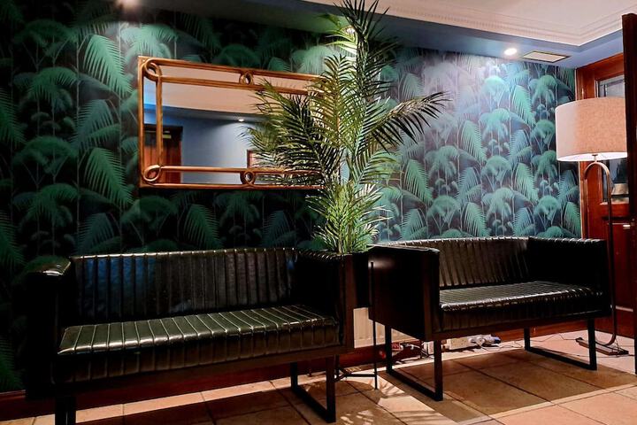 Hotel Lobby