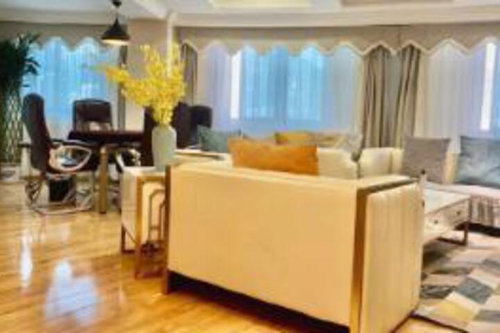 Tianshui Jinsha Hotel (Tianshui Station Commercial Street Pedestrian Street Branch)