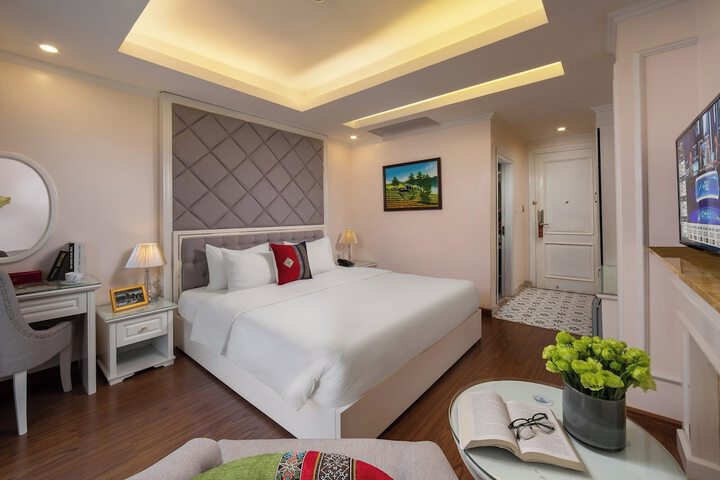 Room 10 of 94