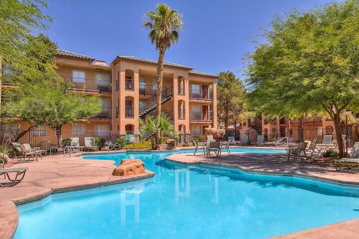 Pool 6 of 10